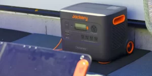 Солнечный генератор Jackery 3000 Pro: больше, портативнее и быстрее