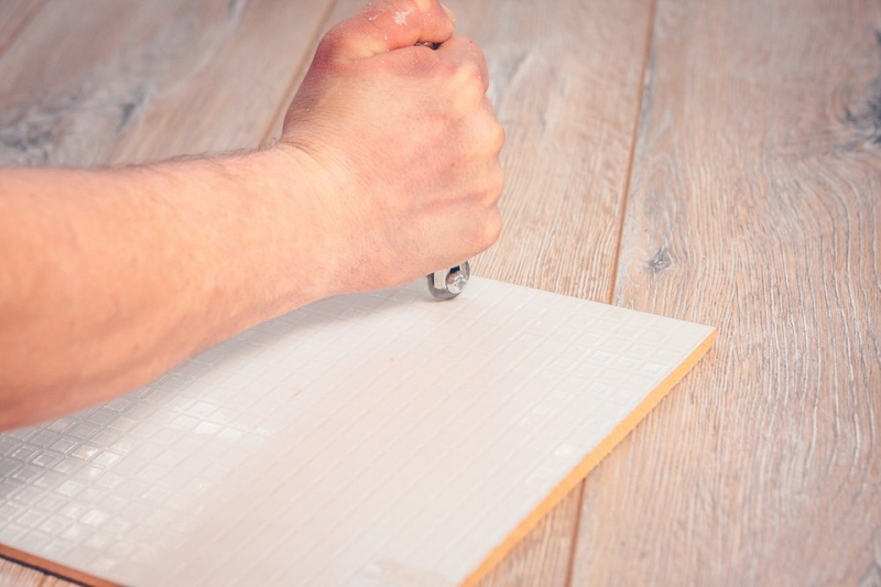 Чем резать плитку: 7 лучших инструментов, инструкция по правильной резке без сколов