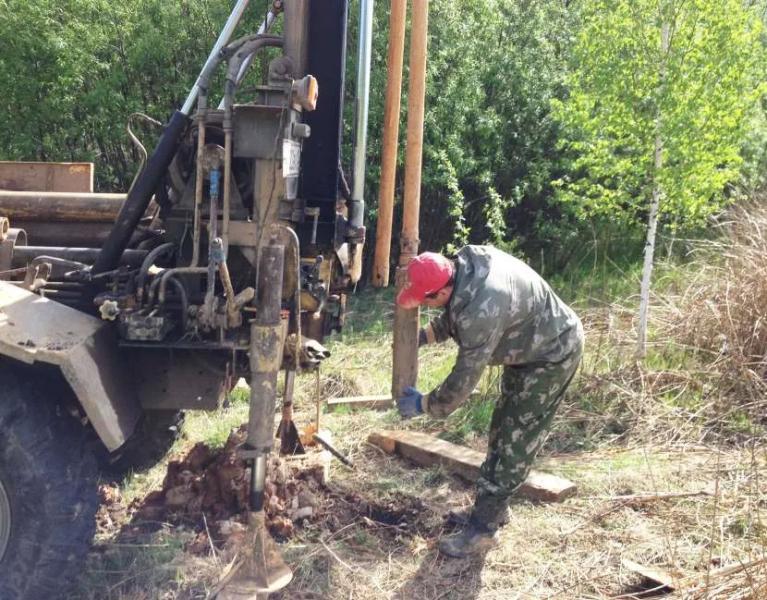 Колонковое бурение: особенности технологии и процесс обустройства скважин