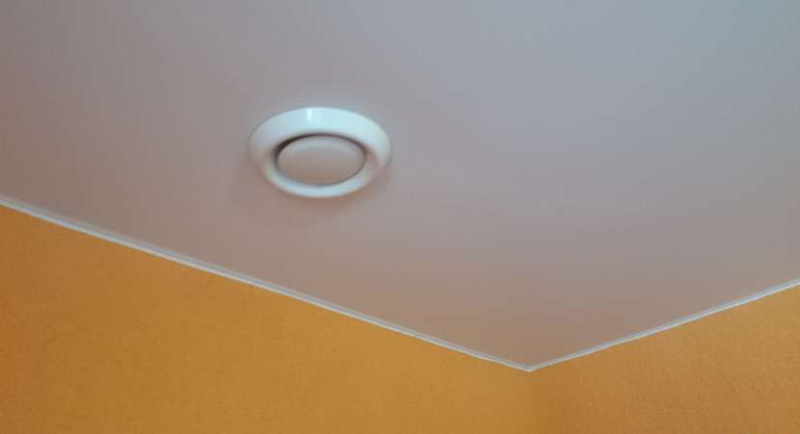 Вентиляция в натяжном потолке – когда требуется, как работает, плюсы и минусы, виды, варианты монтажа